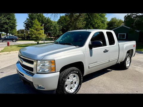 2010 Chevrolet Silverado 1500 (CC-1956943) for sale in Arlington Heights, Illinois