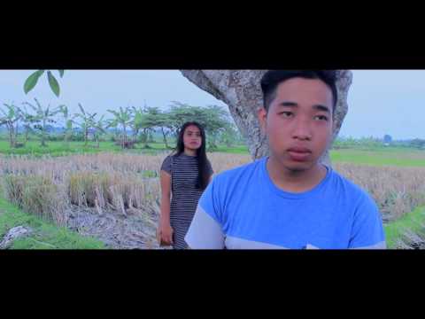 download lagu mp3 mp4 Sebet, download lagu Sebet gratis, unduh video klip Sebet