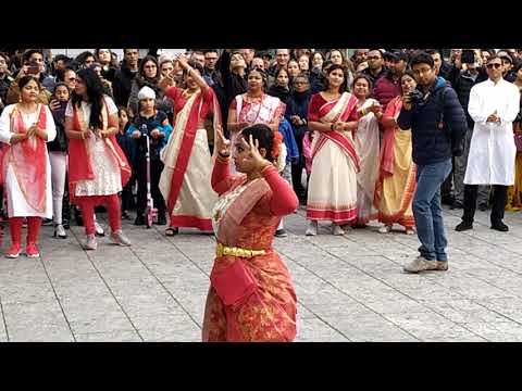 5.10.2019. Прогулка по Франкфурту. Германия. Индийские танцы.