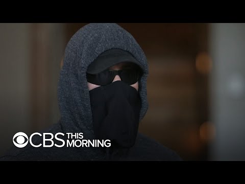 "They're lawless": Current, former Navy SEALs allege criminality, drug use within ranks