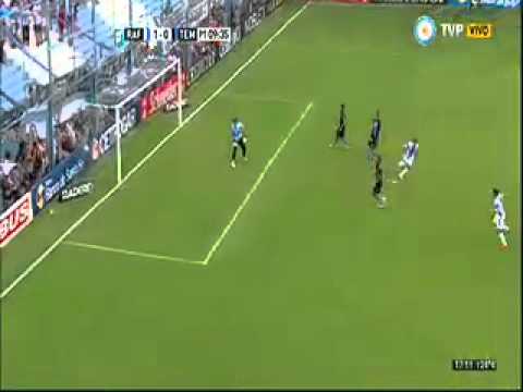 Una caricia de Jominy para el 1-0 de Rafaela