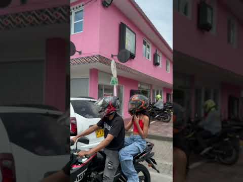 🏍️💨 “Desde diferentes ciudades de Colombia, un solo destino: La Merced. ¡Qué locura de rodada