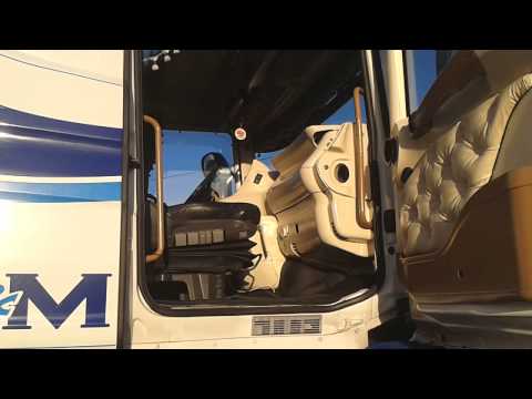 M&M Trucks Scania T164 580 Topline Tag Axle 6x2 Rear Lift T-Cab Bull Nose