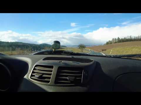 Alfa Romeo 147 2.0 16v Turbo with dual external wastegate Brutal acceleration test with 4 person