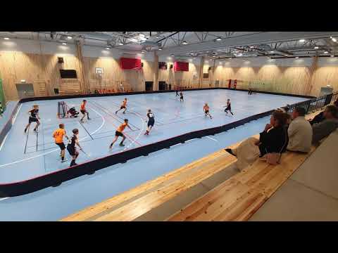 1: a perioden Gårdarike IBK P04- Höllviken IBF P05, träningsmatch från 2020-08-31