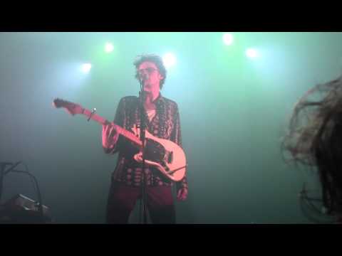 Radio Elvis - Solarium - La Cigale