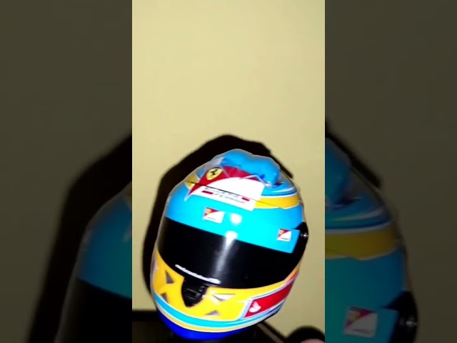 Vídeo relacionado con OPO 10 - Casco de Fórmula 1 Compatible con Ferrari F1: Fernando Alonso 2012 - Escala 1/5 - CAS05