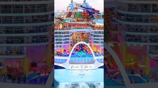 Icon of the Seas 😍 World’s Biggest Cruise Ship 🚢 #Shorts #iconoftheseas #cruiseship