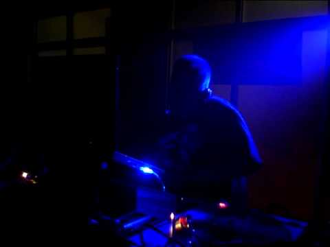 DJ Whiplash - Mega DJ Center & Blvd 610 Lounge Remix Sundays DJ Battle 2010