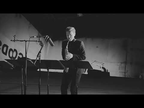 Dmitri Ouvaroff - Luca Francesconi. Tracce