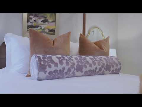 Hobson Hall - A Poshabodes Luxury Home!