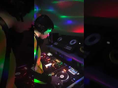 Adrián Salcedo Dj