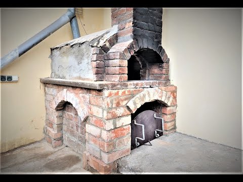 Old pizza oven restoration - The base - Episode 1