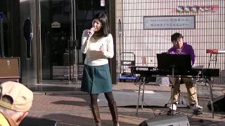 2012 2 18 馬車道ショートパフォーマンスライブ