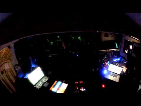 Justin James play Medeew & Chicks Luv Us   Conflict Inmotion Music - SPARTACUS CLUB - 18 01 14