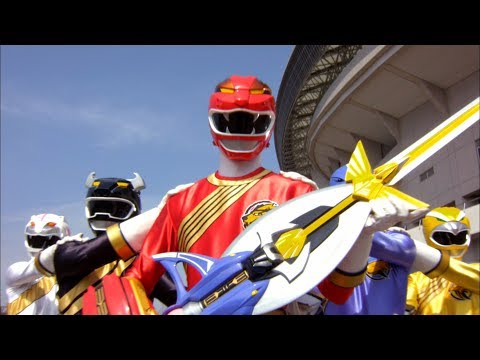 Super Megaforce - A Lion's Alliance - Power Rangers vs General Peluso | Power Rangers Official