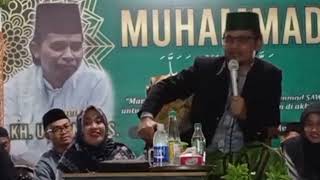 Download lagu pengajian kh usman ali pengasuh ponpes api alhuda nepak magelang , maulid nabi muhammad mp3
