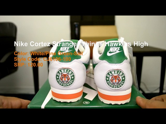 Vídeo relacionado con Stranger Things 1986 Hawkins High School Retro Sudadera con Capucha