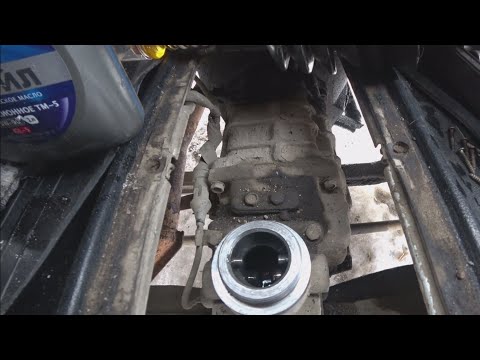 Всего помаленьку. Масло в КПП через рычаг