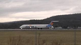 preview picture of video 'Allegiant MD-83 Departing ELM'