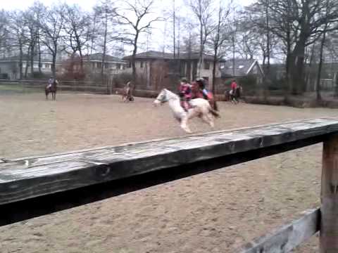 video-2012-03-01-16-48-14.mp4