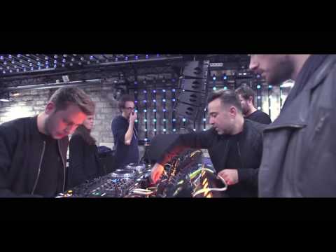 Way Of House at Faust - Paris