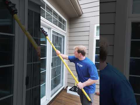Cleaning Exterior Windows