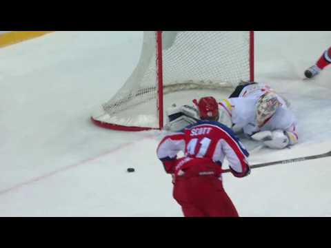 Andrei Makarov huge pad save on Gregg Scott