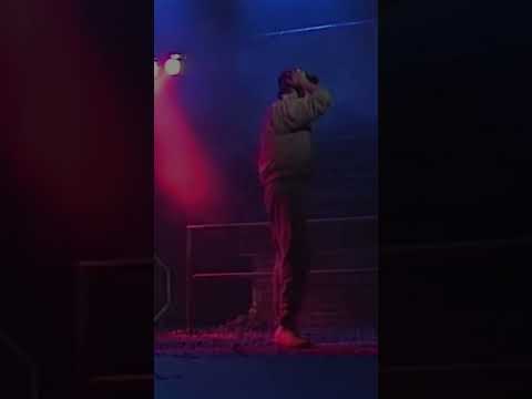 Lucie - Šrouby do hlavy