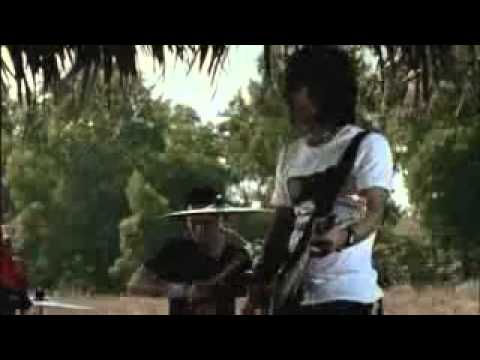 Alwi Pilar - Utopia Hujan Official Video