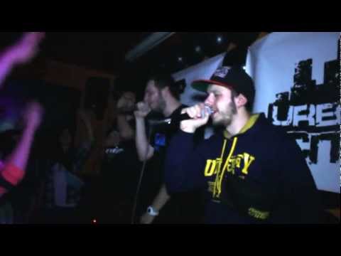 HuczuHucz - Brak Mi ft. Rover [LIVE]