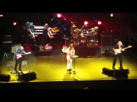 YES live at the Warfield Theatre, SF  3 5 13  Parallels