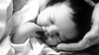 Juste un petit bébé de Linda Lemay