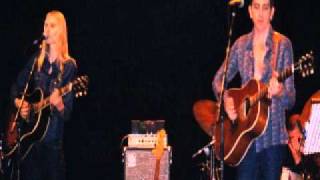 Aimee Mann and Michael Penn - Christmastime