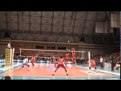 Van Garderen dimezza lo svantaggio per Ravenna