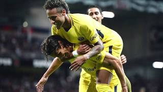 Soccer Showdown: Neymar Shines With PSG. Messi Leaving? Arsenal Issues.