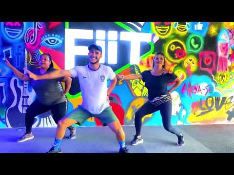 MEDLEY FORROZIN  Mx no beat , Mc Lele e Dj Cassula COREOGRAFIA TIAGO BARROS