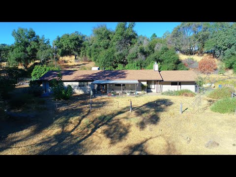 SOLD!!!! Cute 2 Bd, 2 Ba. Home For Sale on 2.53 Acres on 5263 Schafer Rd. in Mariposa