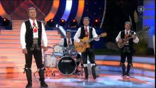 Kastelruther Spatzen - Ein Kreuz und eine Rose 2009