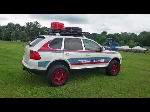 2004 Porsche Cayenne S by japerf1