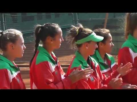 TC EMPIRE Trnava: Ženy vyhrali slovenskú tenisovú extraligu, Nik. Vajdová - V. Juhászová 7:5, 6:0