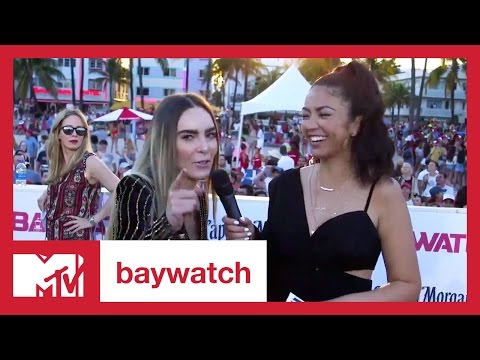 Belinda Taught the ‘Baywatch’ Cast Spanish | MTV
