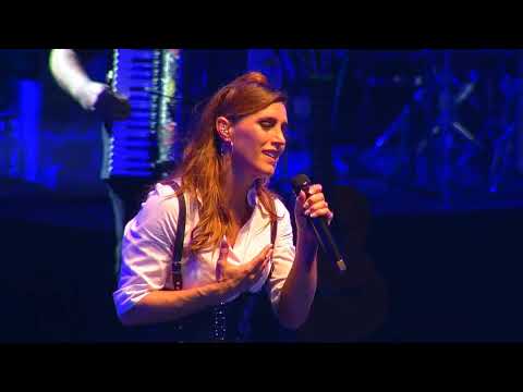 A la Abuela Emilia por Soledad Pastorutti en Jesús María - Festival País 2022