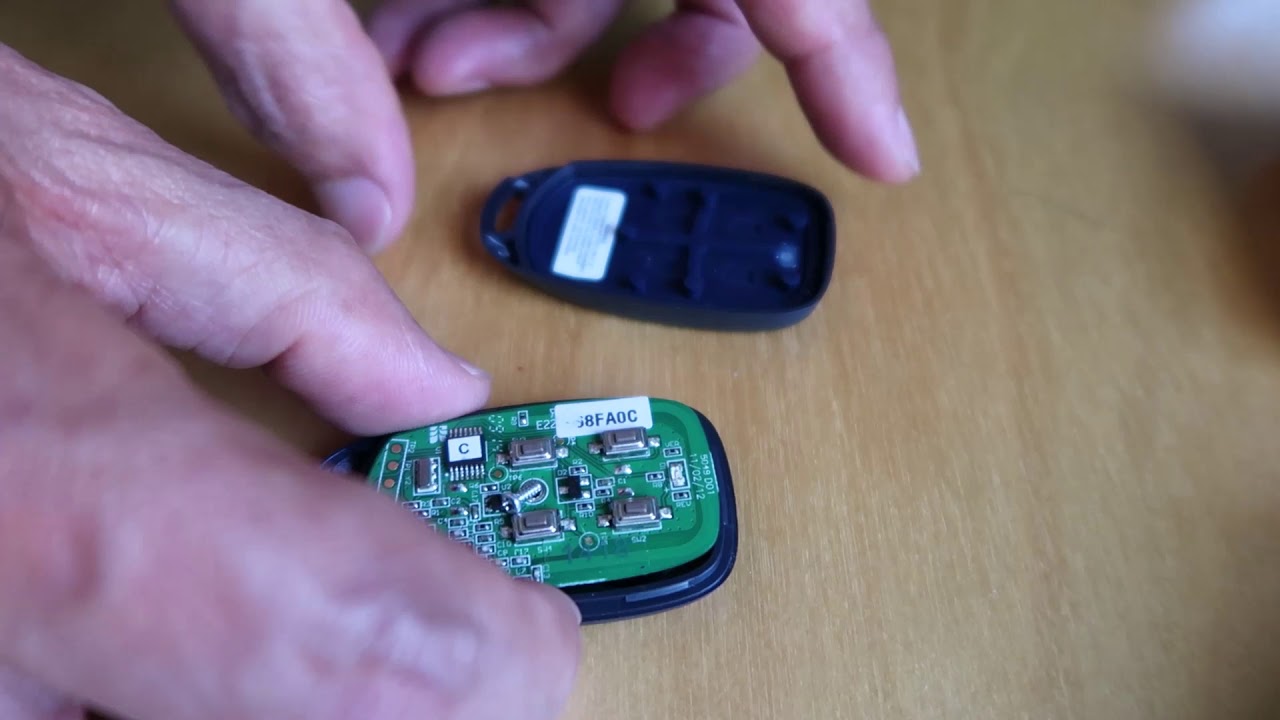 How to Replace ADT Key Fob Battery-DSC Wireless WS4939 Key Fob