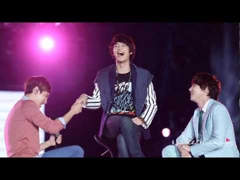 121125 S_M_T in BKK Minho_ Just the_way_you are (with Kyu line)