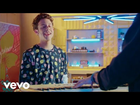 Alan Madanes, Julio Peña - Lo que me hace bien (From "BIA")