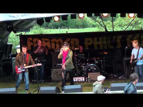 Belch Pop Frenzy@Farmer Phil's Festival 2011