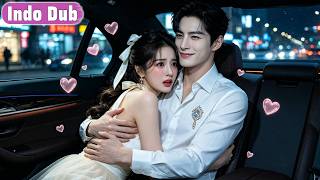 Download lagu CEO tampan selamatkan gadis baik hati, langsung jatuh cinta dan hajar para pelakunya! mp3