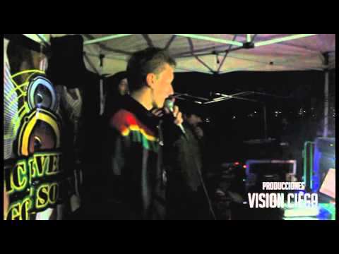 Alpha Steppa ft Cian Finn en Tlahuac