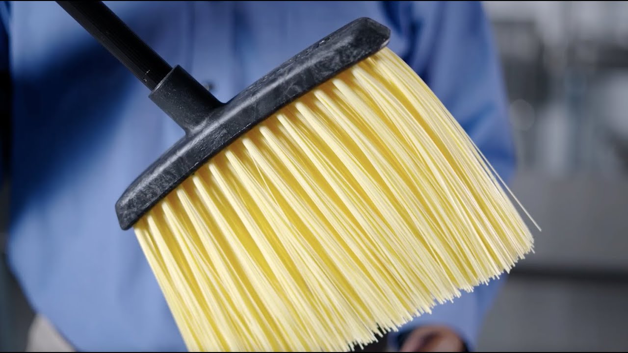 Duo-Sweep® Unflagged Warehouse Broom with Black Metal Handle